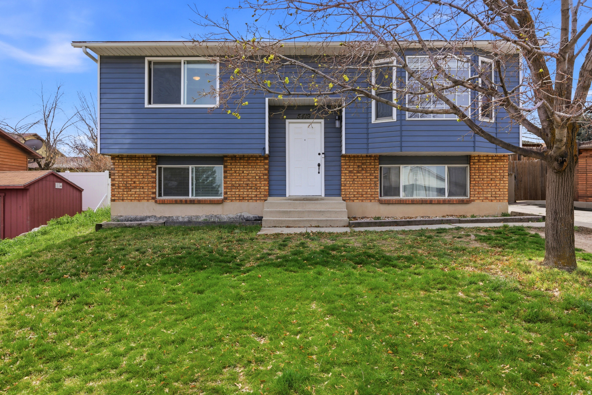 CREEKVIEW - Residential