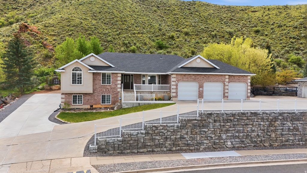 Photo of 384 IMPERIAL DR, Morgan, UT 84050 (MLS # 2152675)