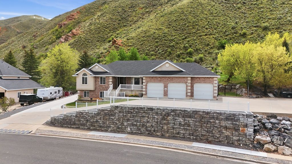 Photo of 384 IMPERIAL DR, Morgan, UT 84050 (MLS # 2152675)