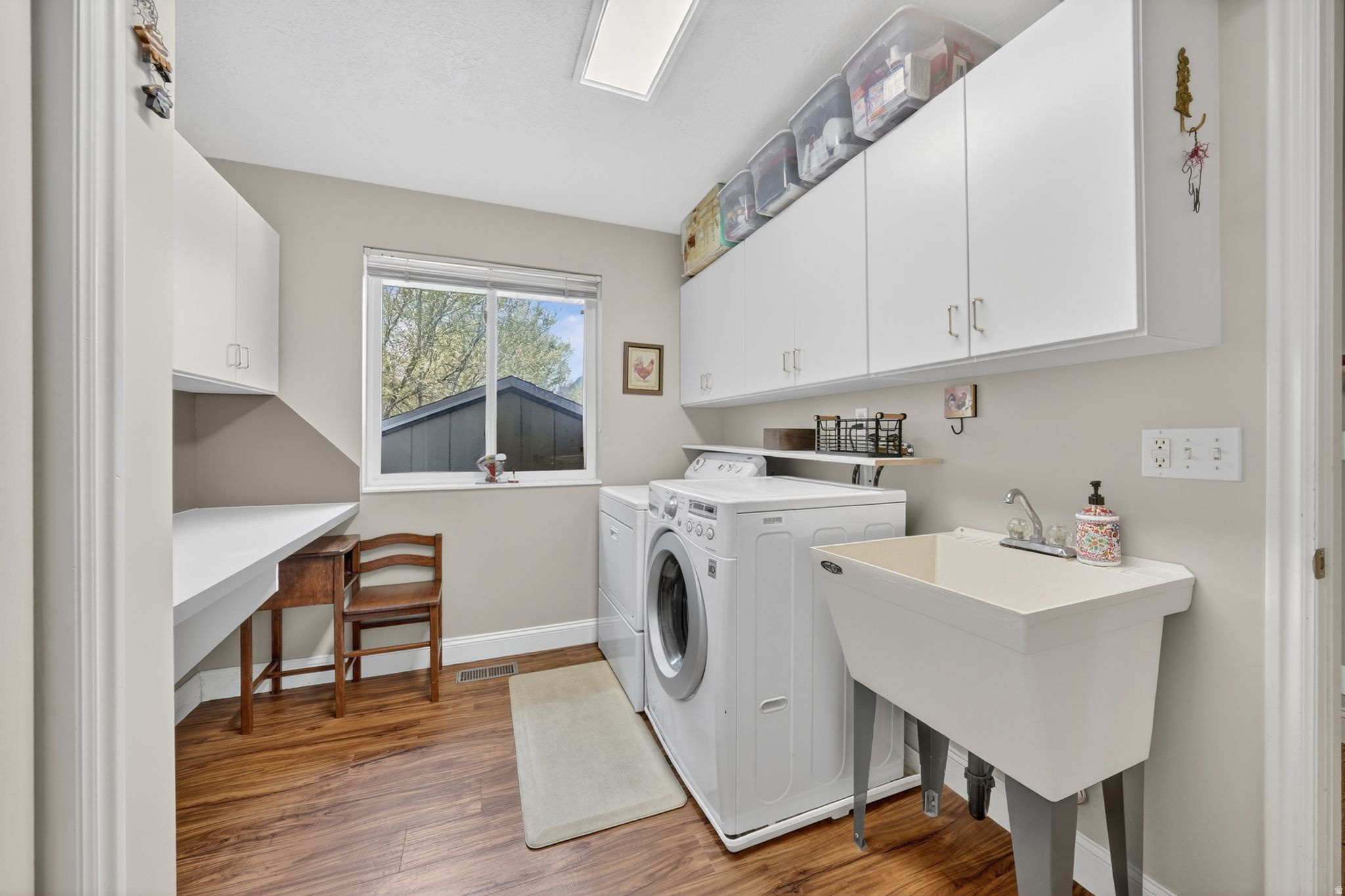 IMPERIAL ESTATES - Residential