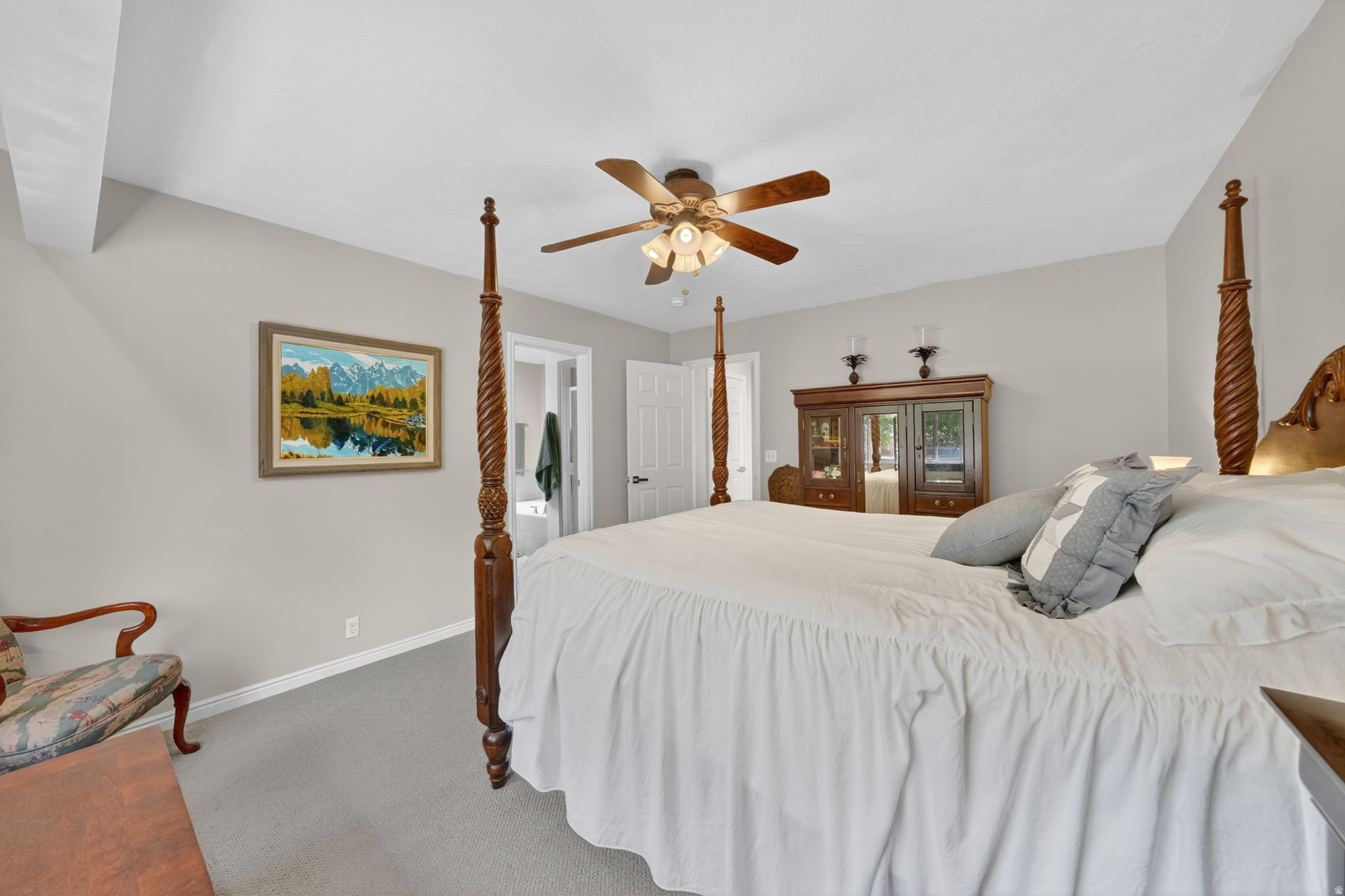 IMPERIAL ESTATES - Residential