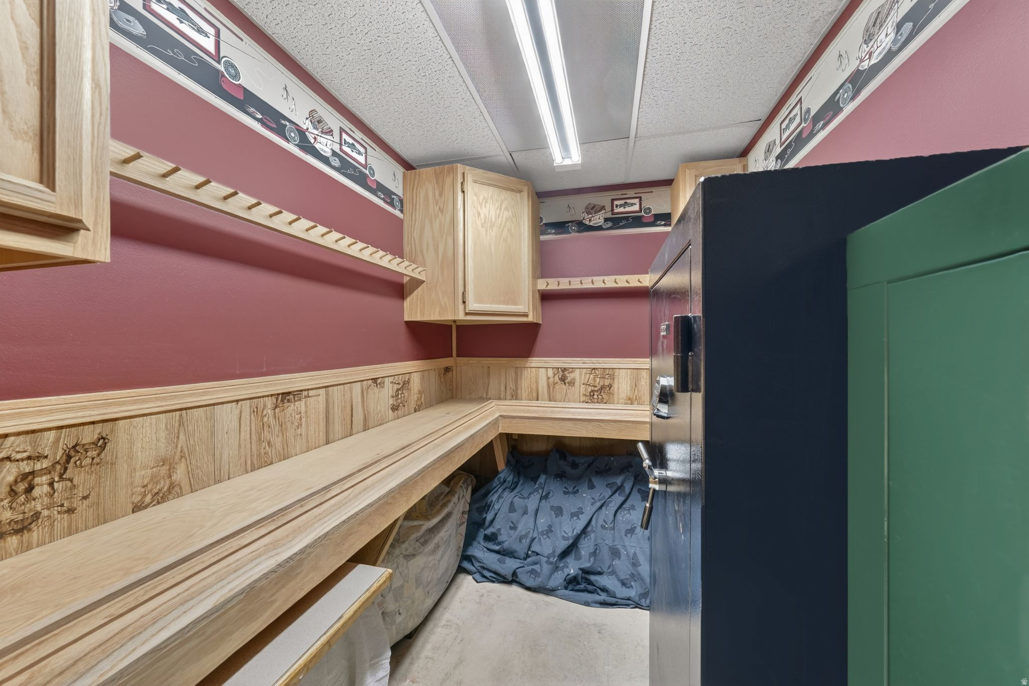 IMPERIAL ESTATES - Residential