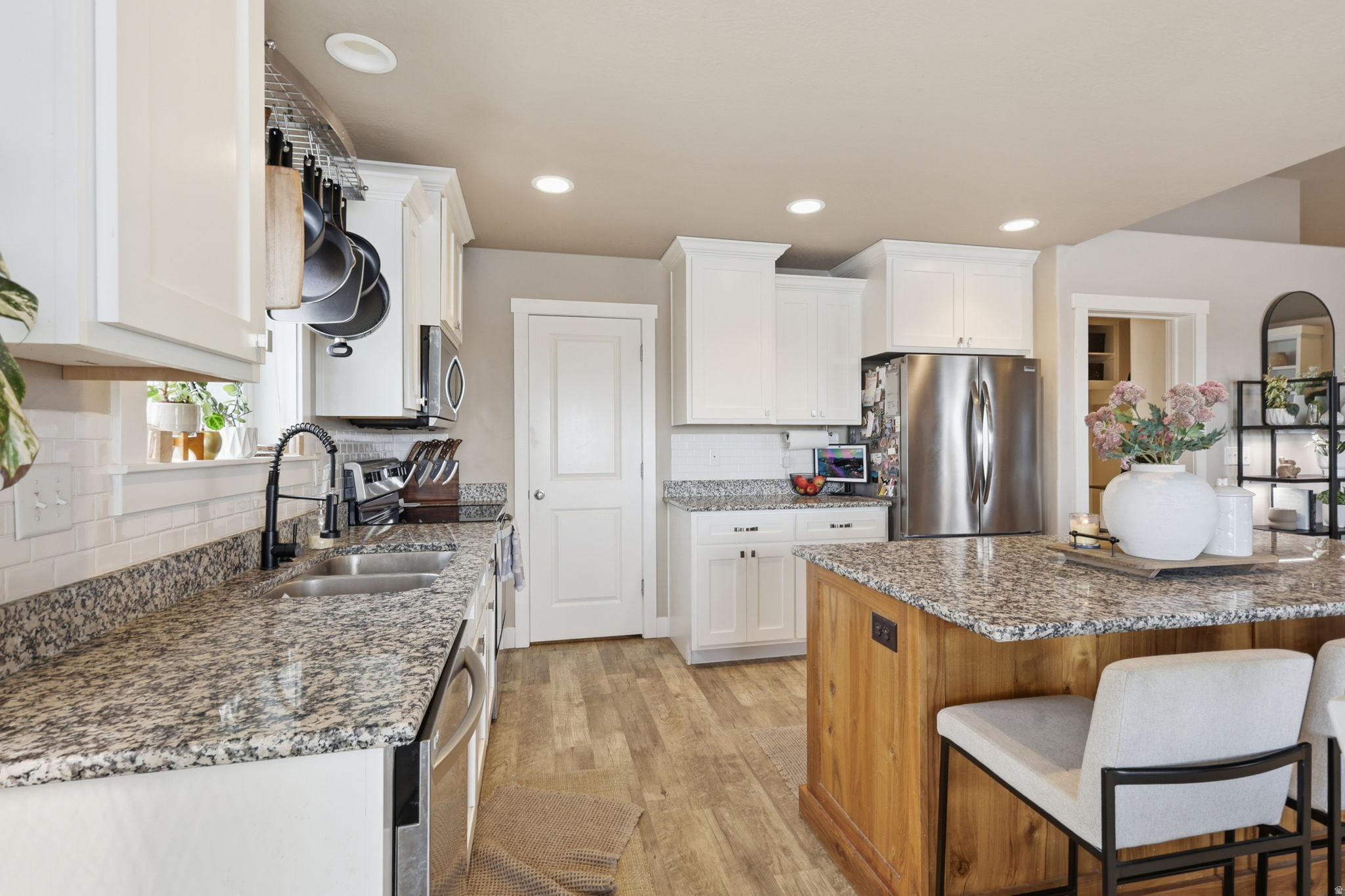 MOUNTAIN GATE SUBDIV - Residential