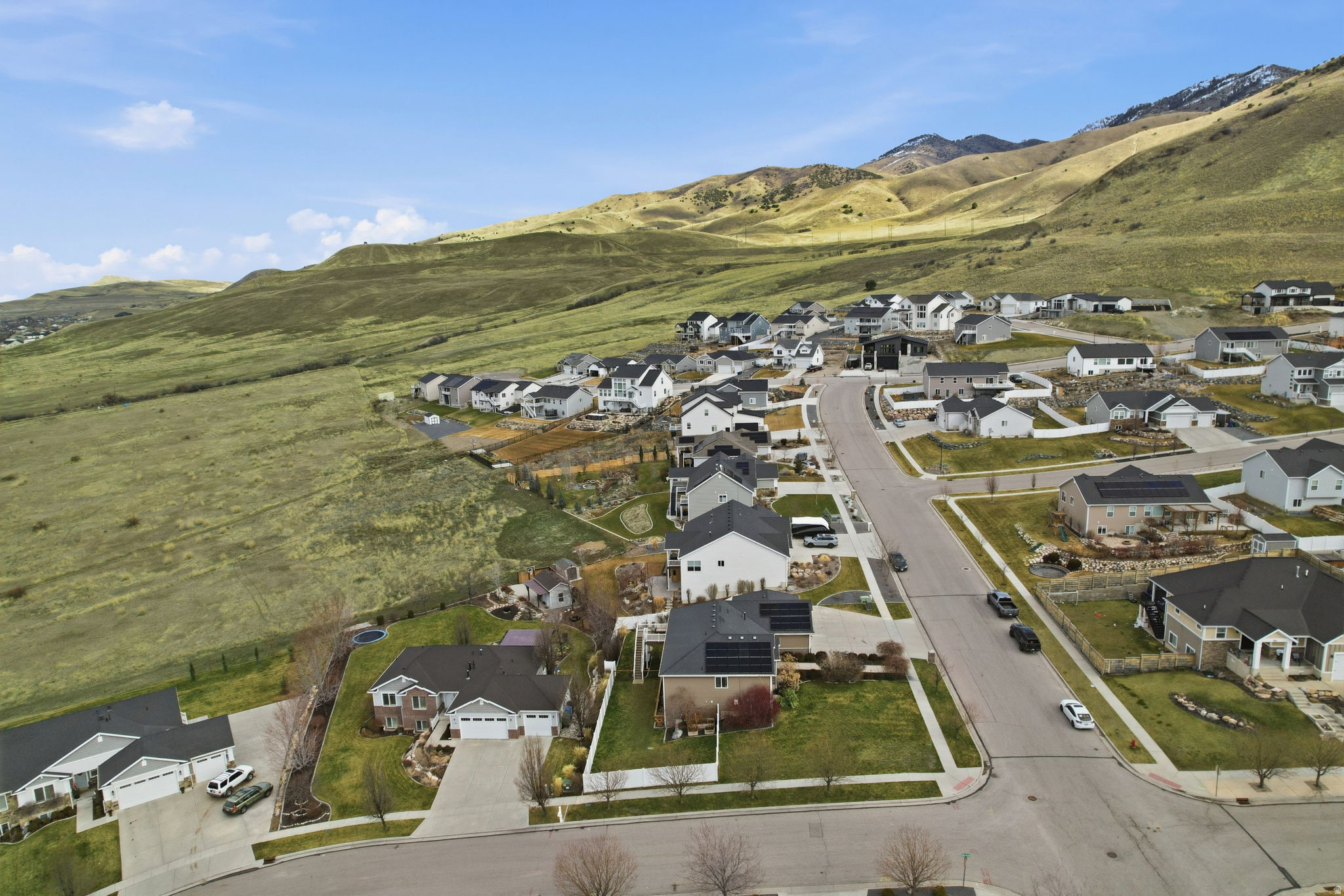 MOUNTAIN GATE SUBDIV - Residential