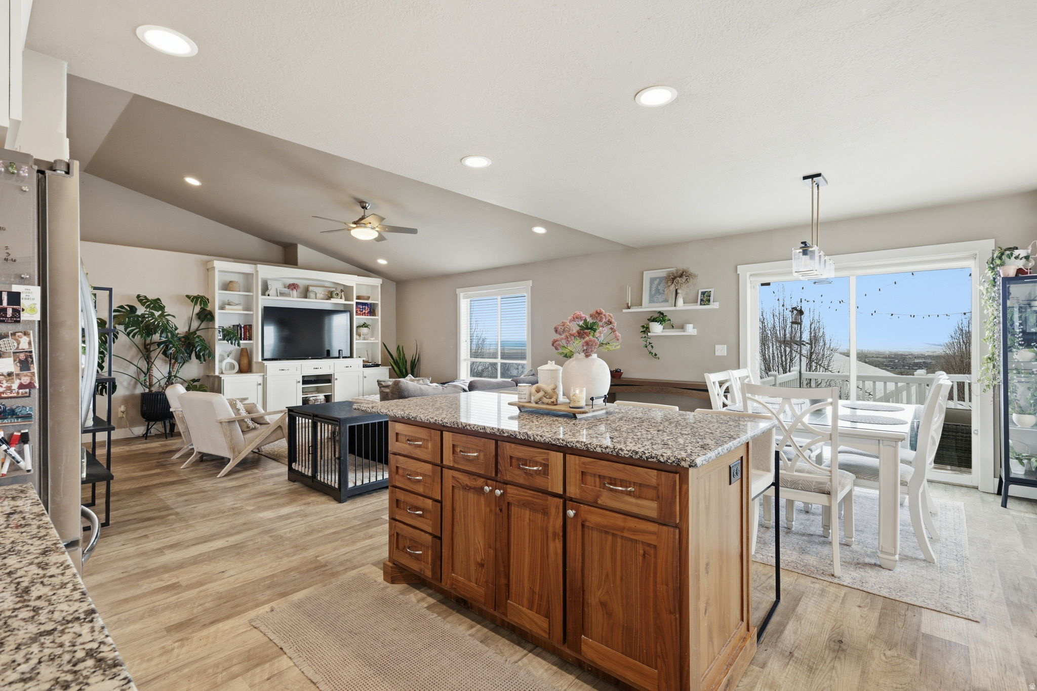 MOUNTAIN GATE SUBDIV - Residential