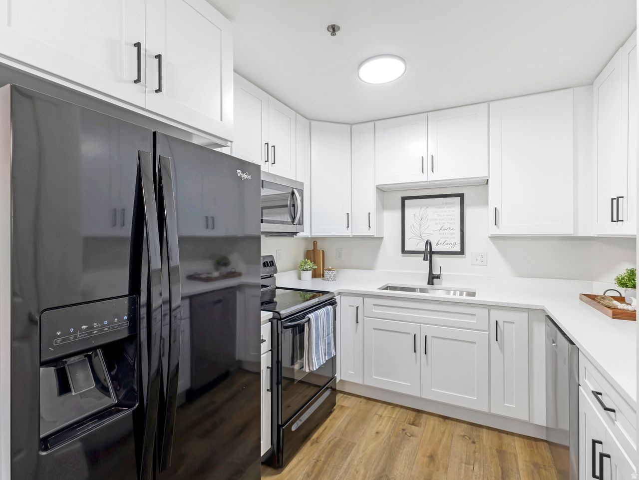 WESTBURY - Residential