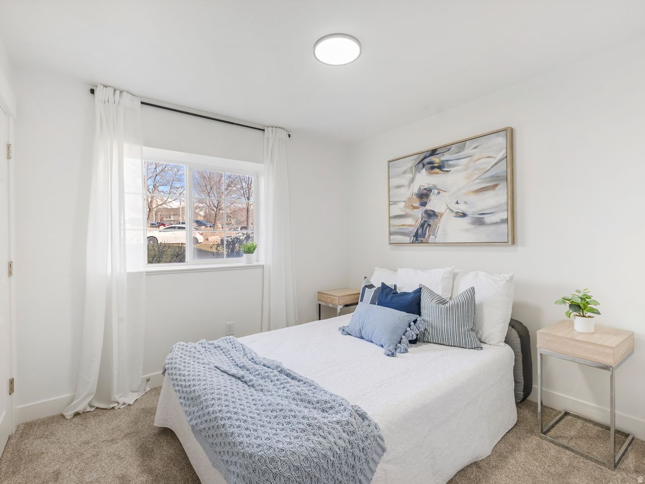 WESTBURY - Residential