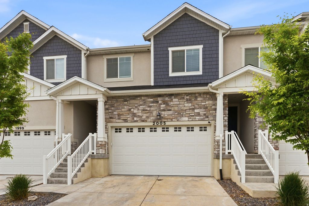 Photo of 2005 N 4260 W, Lehi, UT 84043 (MLS # 2156390)