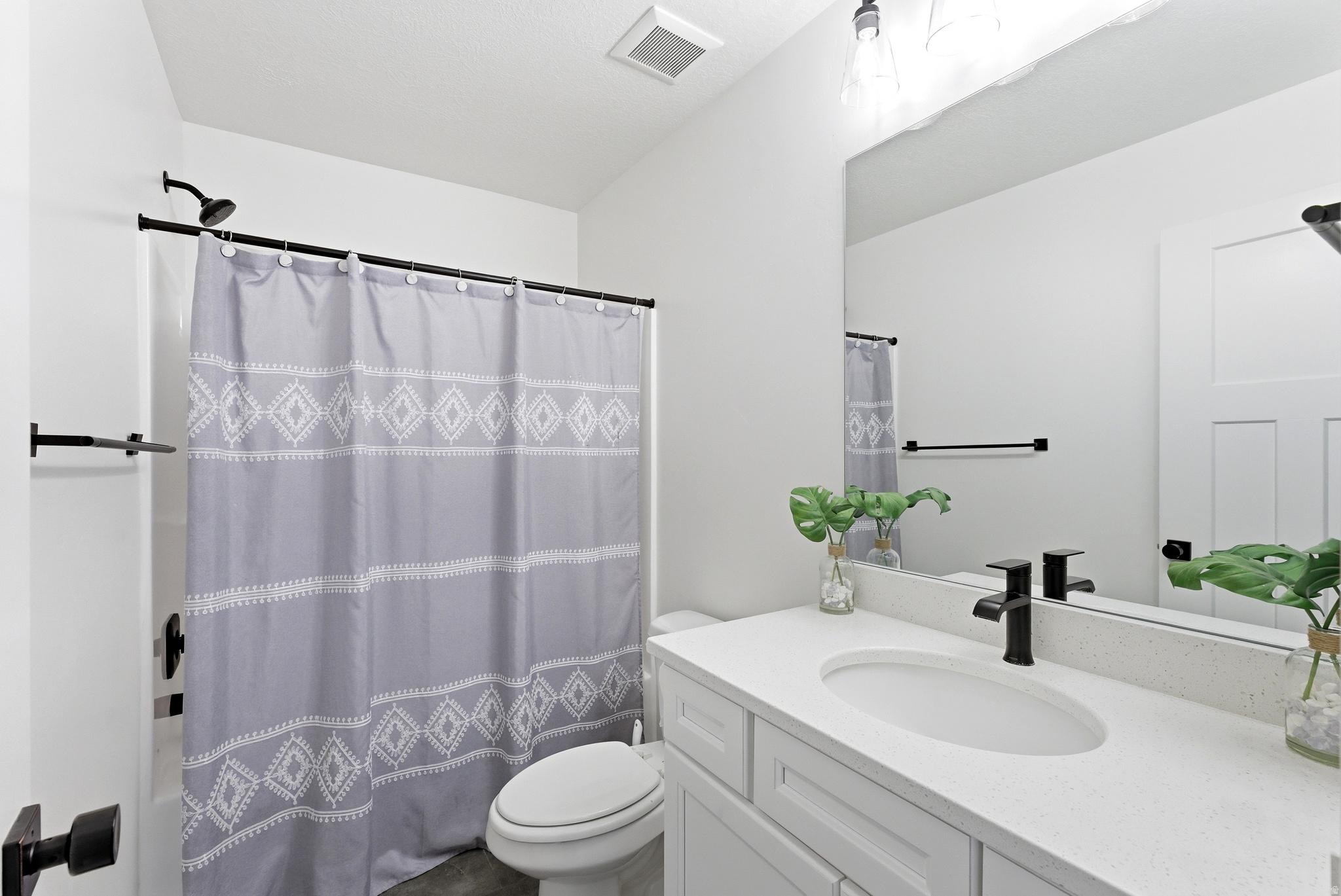 WILLOW POINT - Residential