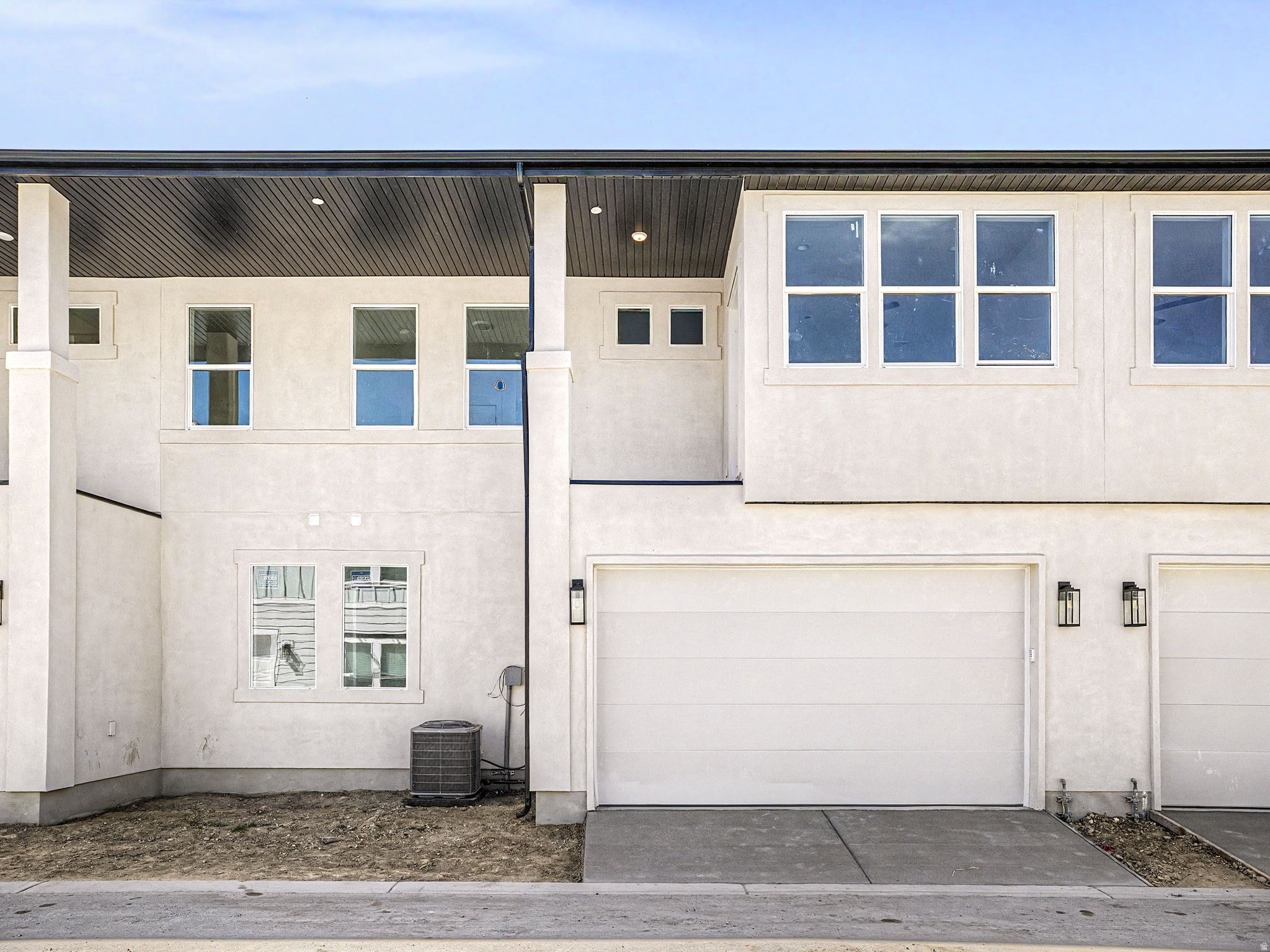 WEST FIELD CENTRAL - Residential