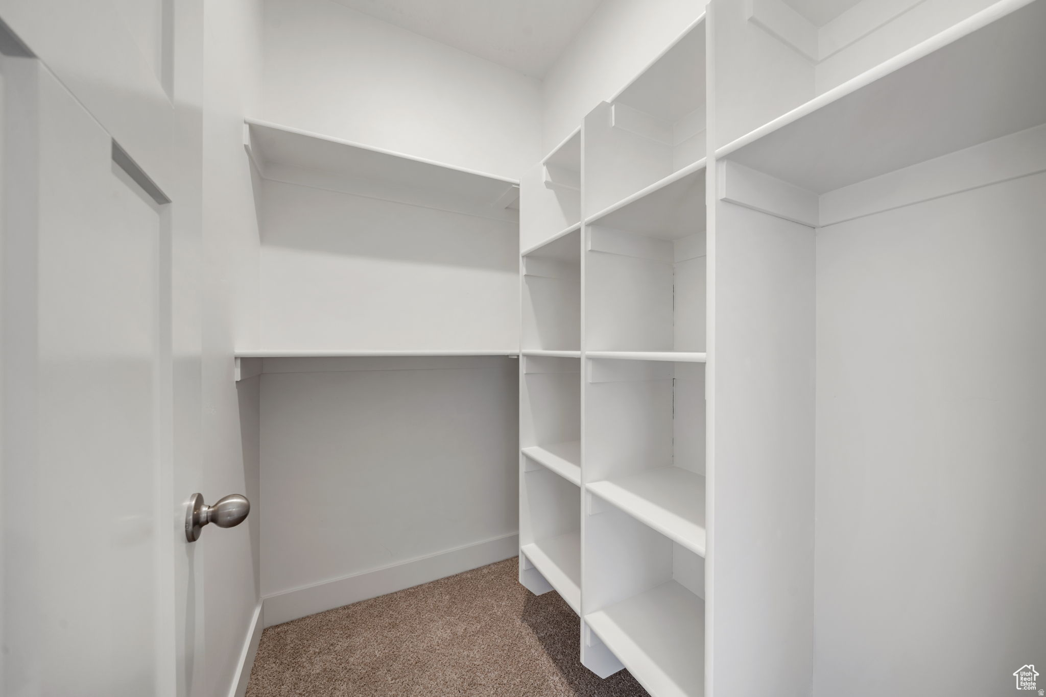 WEST FIELD CENTRAL - Residential