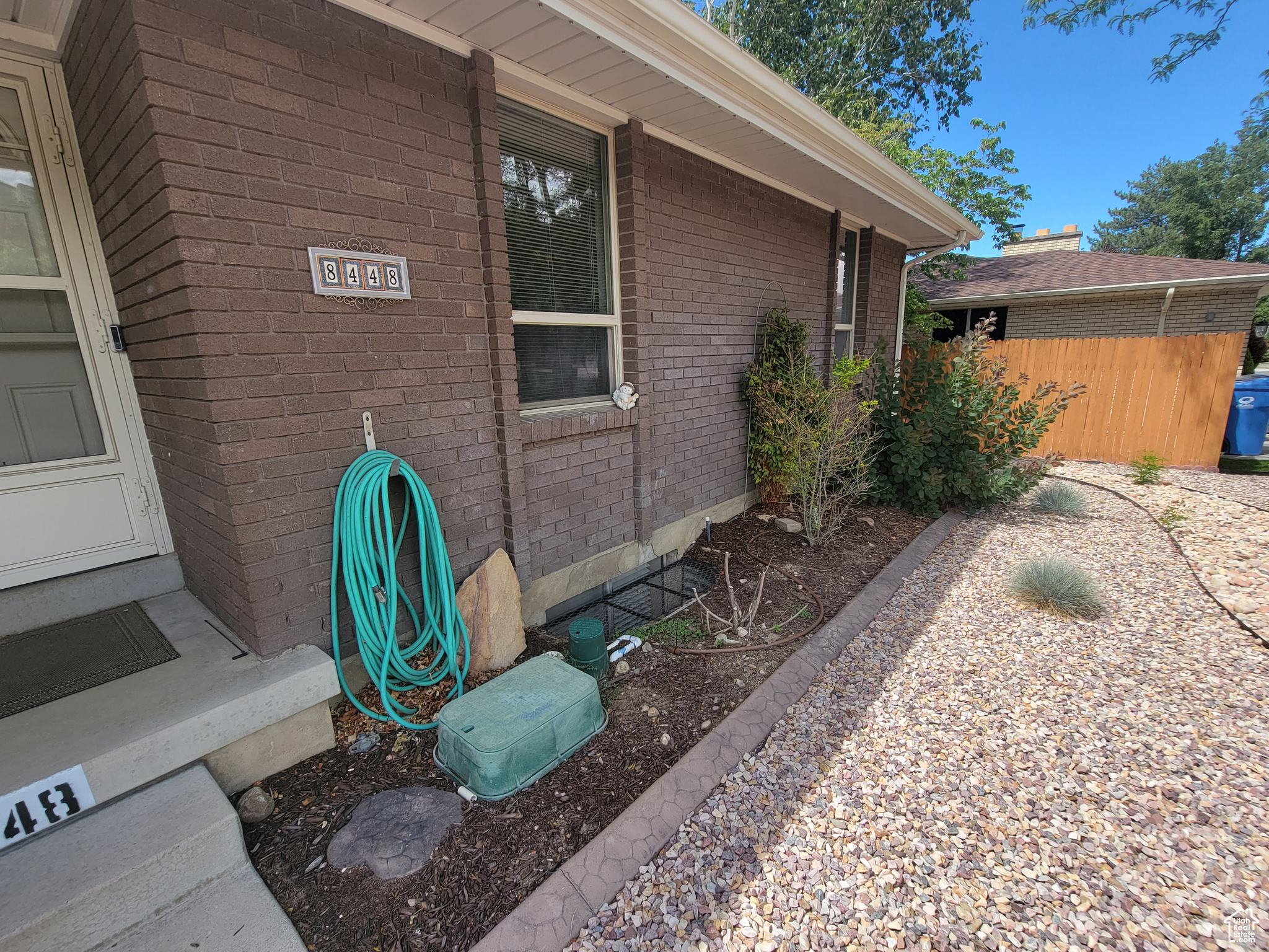 8448 S Escalante Dr, Sandy, Utah image 2