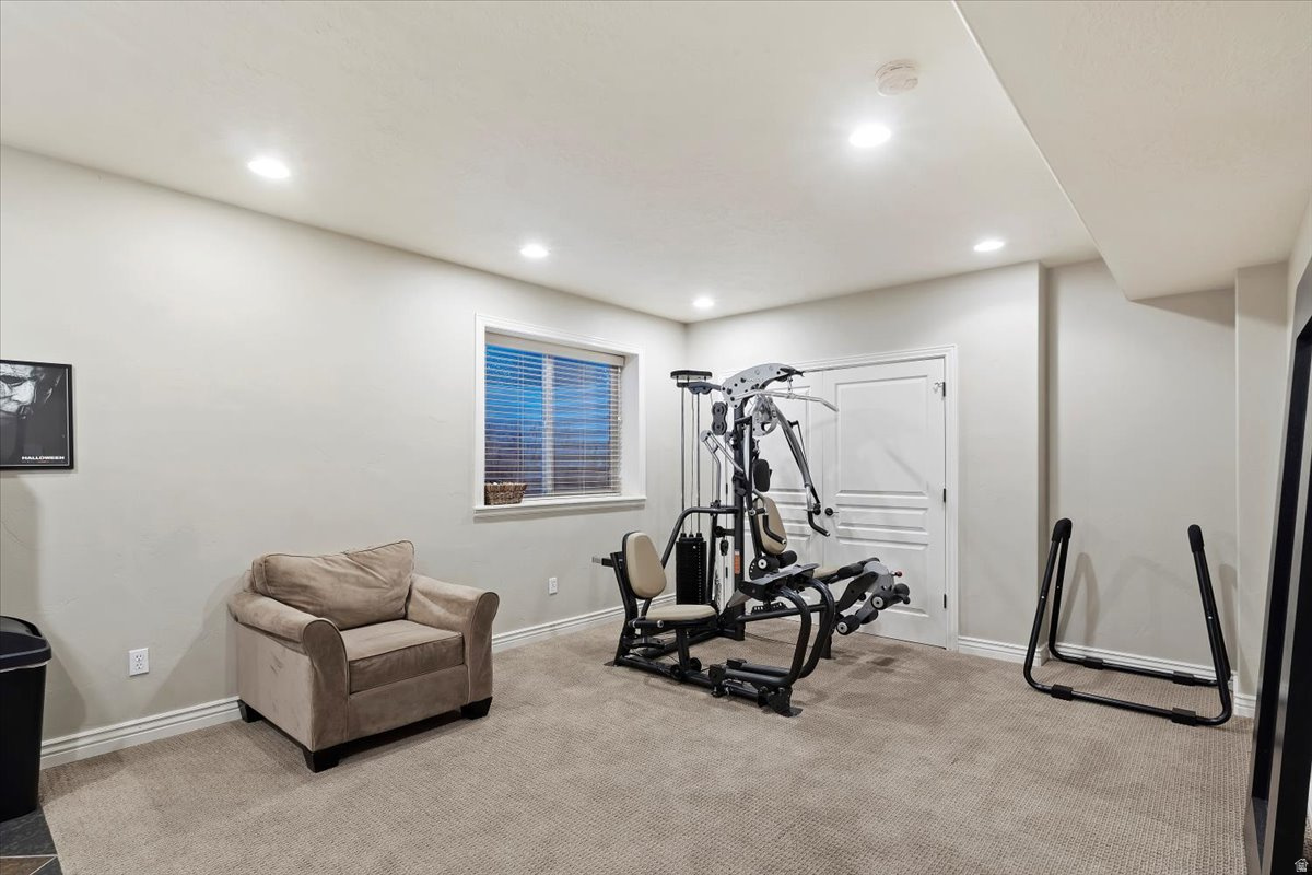 ADAMSWOOD LANDING - Residential