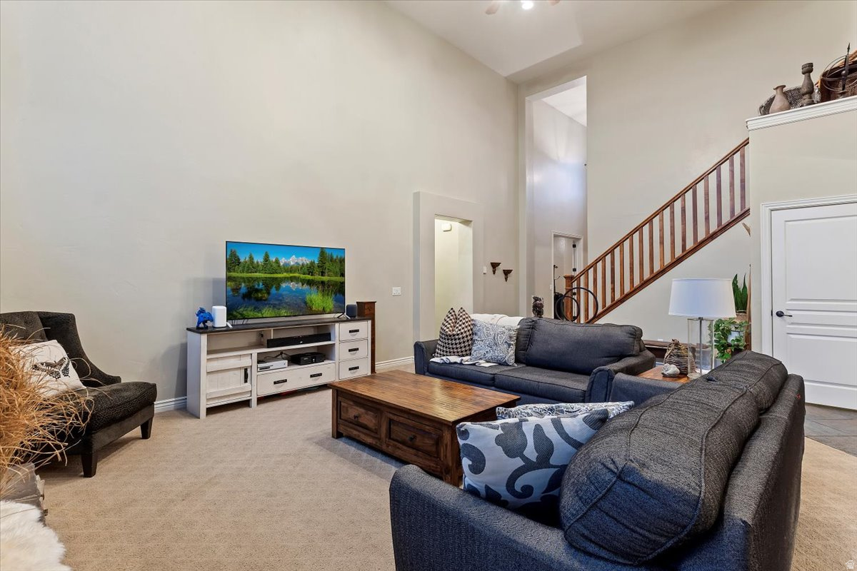 ADAMSWOOD LANDING - Residential