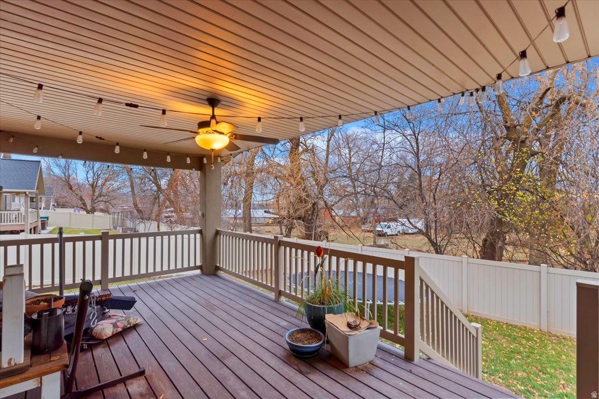 ADAMSWOOD LANDING - Residential