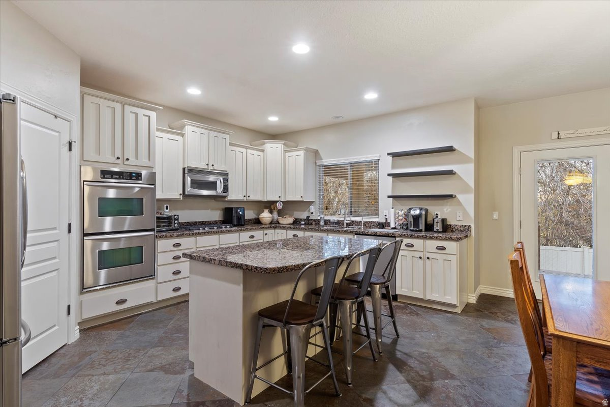 ADAMSWOOD LANDING - Residential