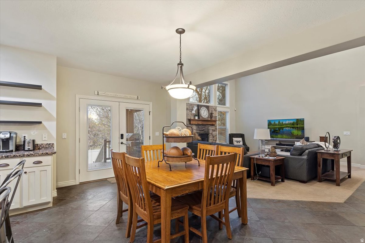 ADAMSWOOD LANDING - Residential