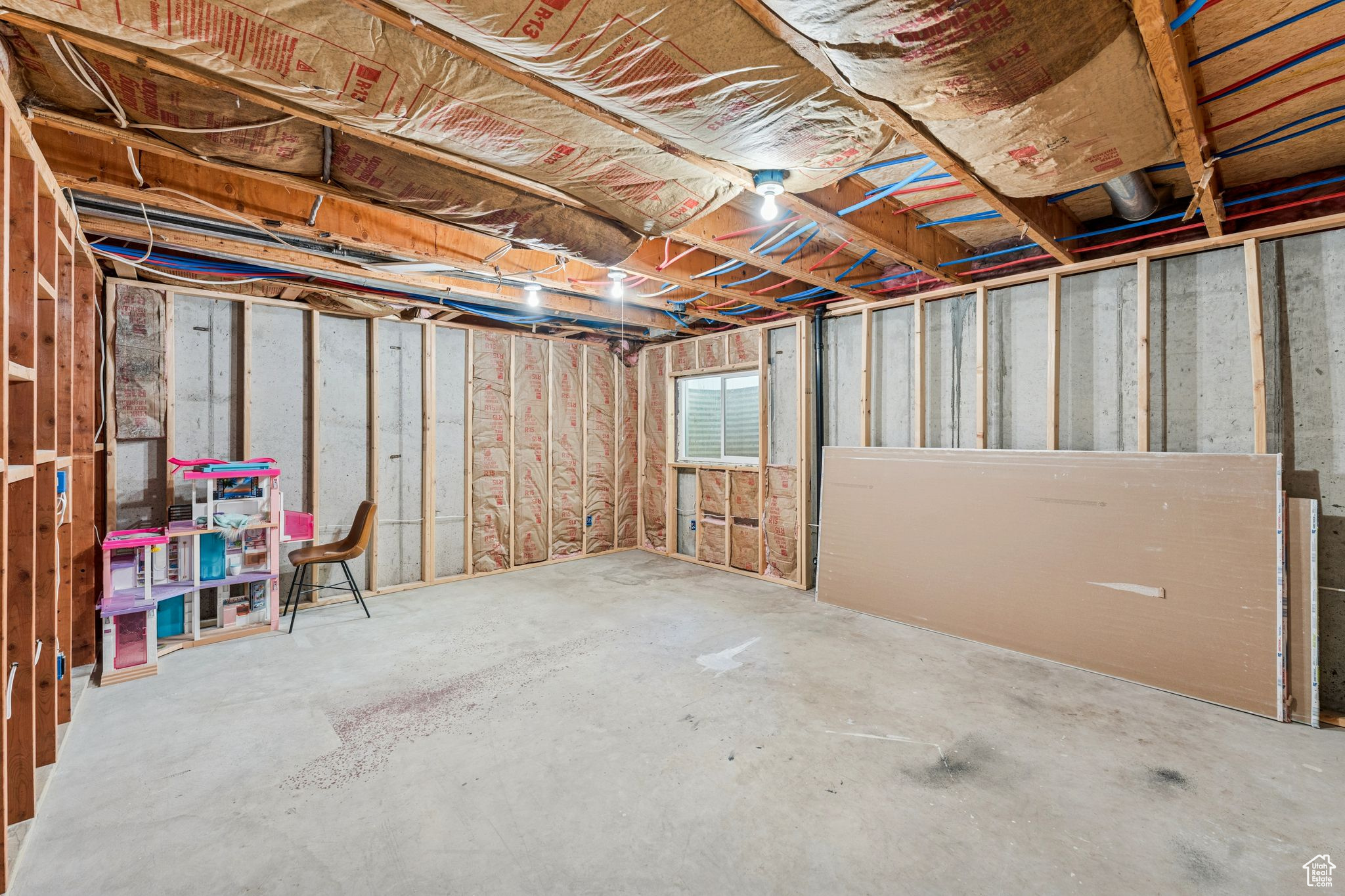 OAKRIDGE COUNTRYCLUB ESTATES - Residential
