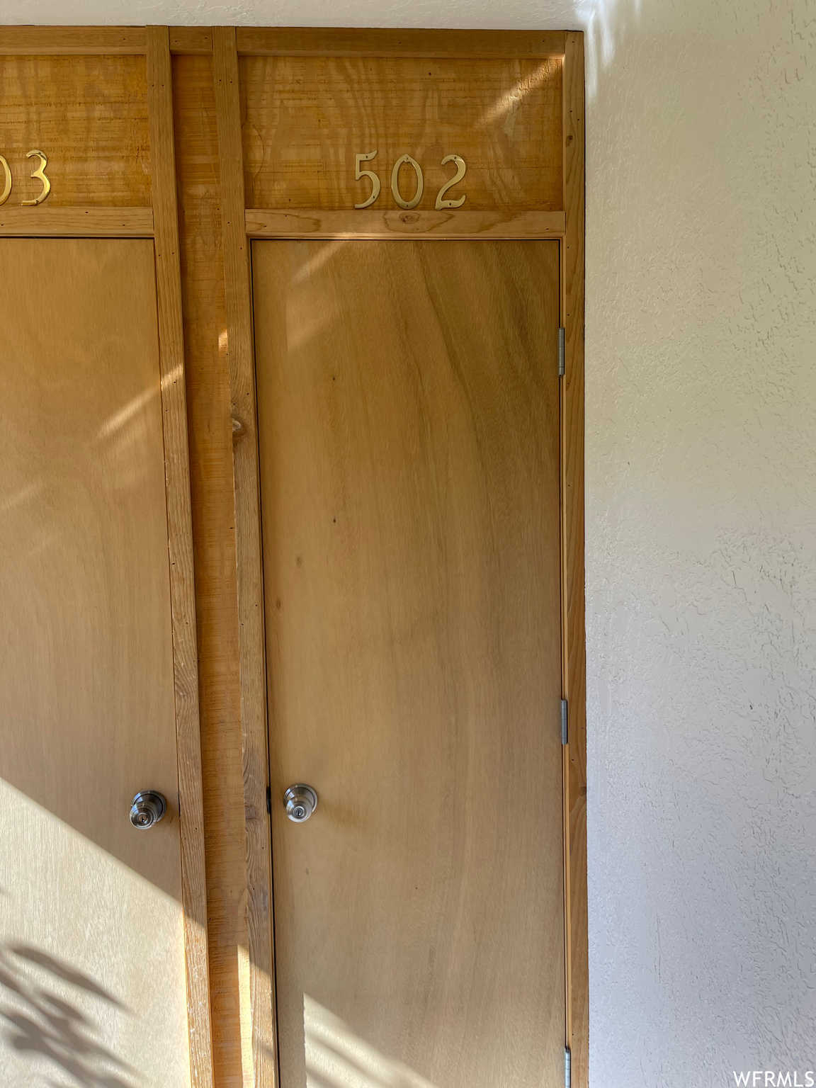 THE MOOSE HOLLOW - Residential