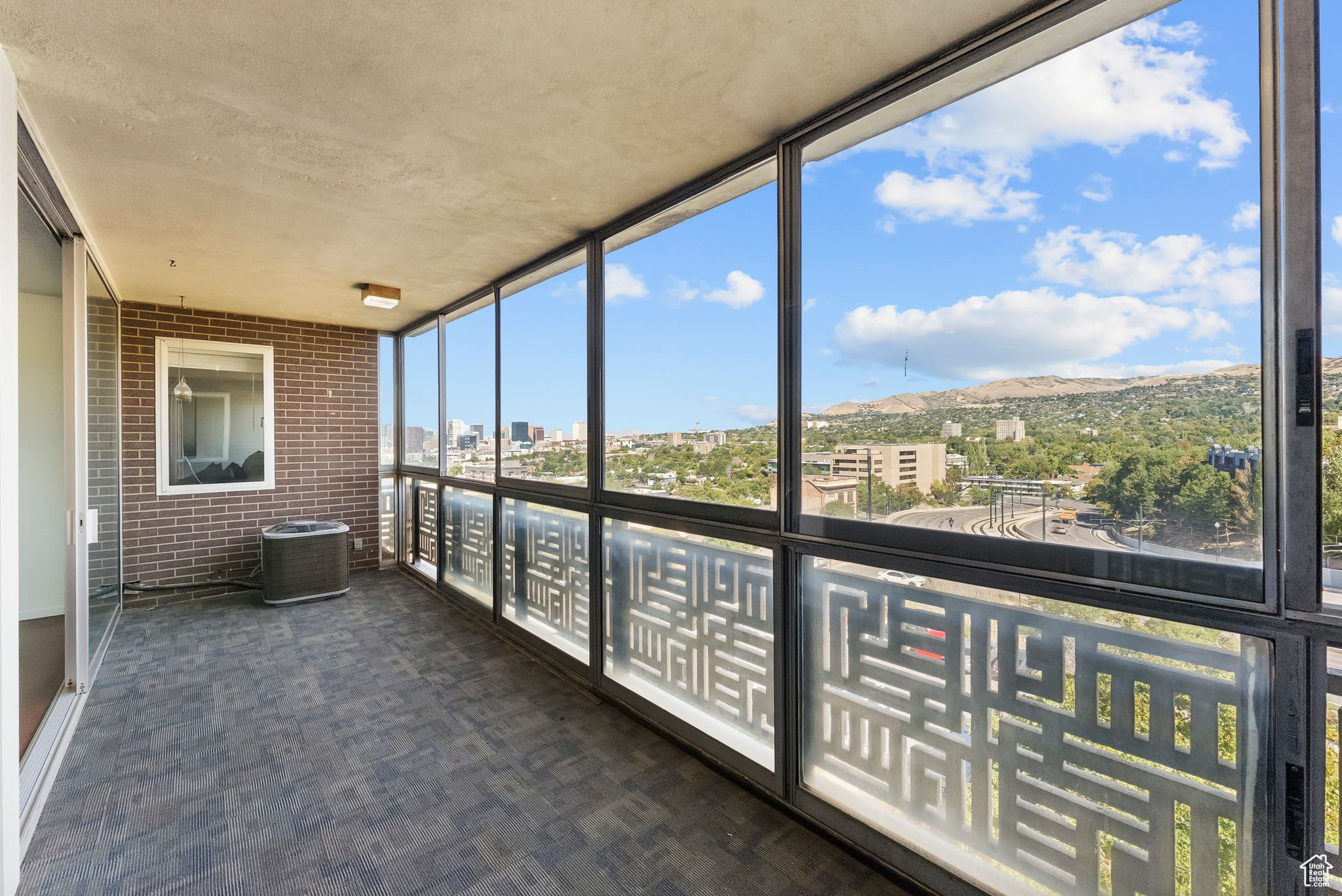 AZTEC CONDM - Residential