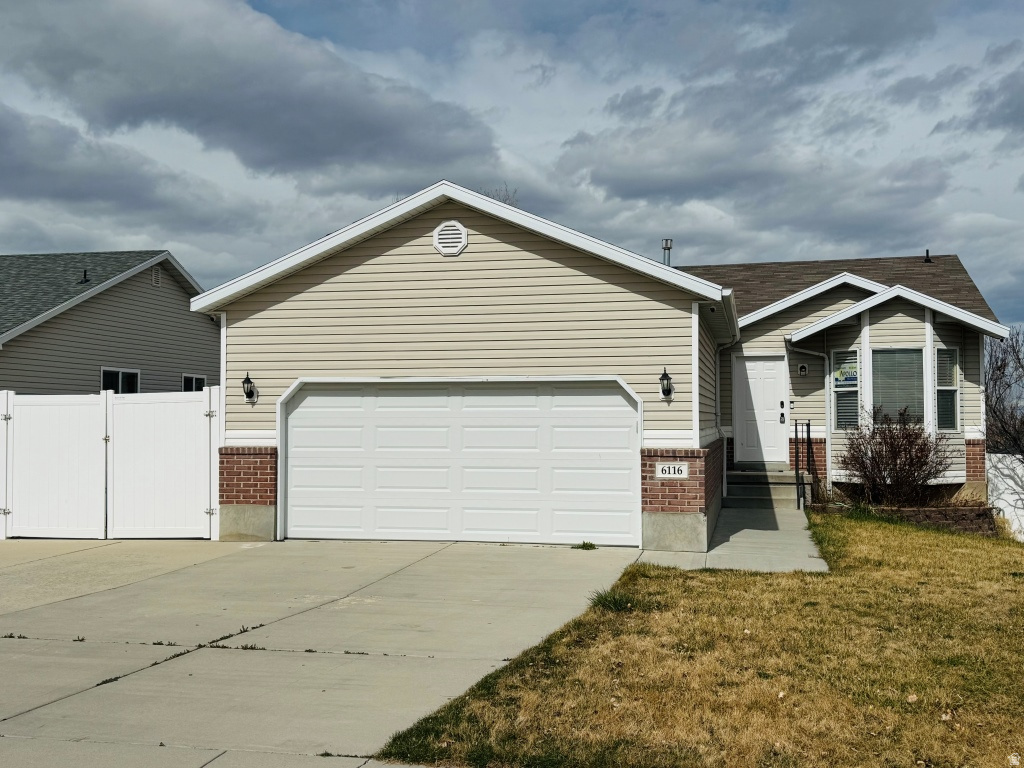 HIGHLAND - Residential