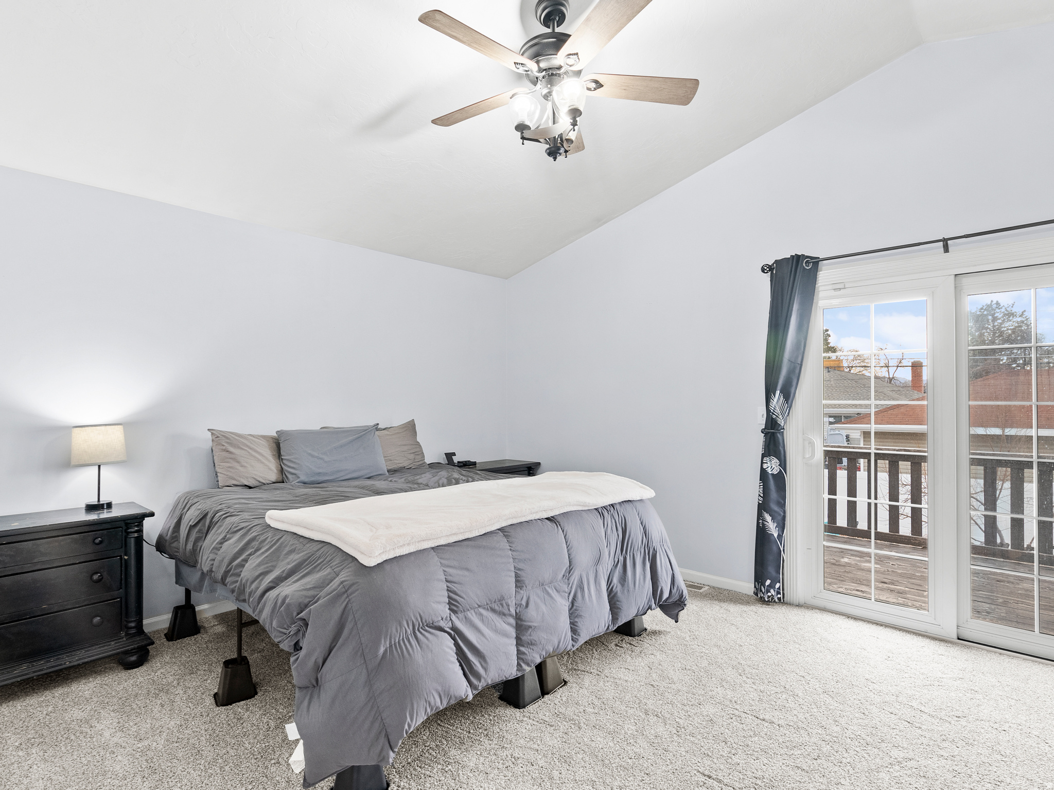 RADIUS CURVE - Residential