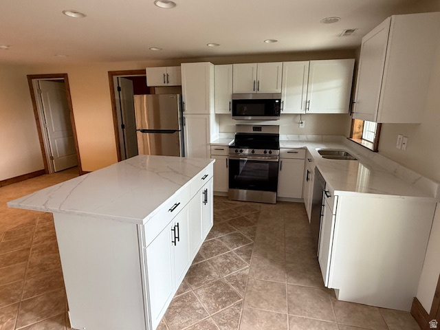 CANYON BROOK - Residential