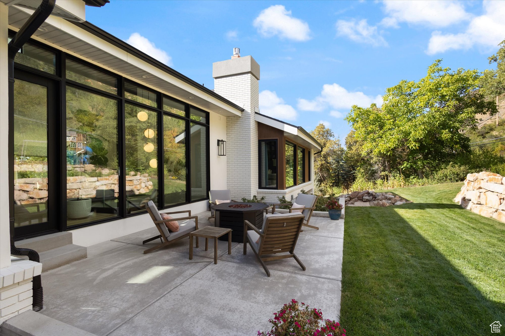 OLYMPUS COVE - Residential