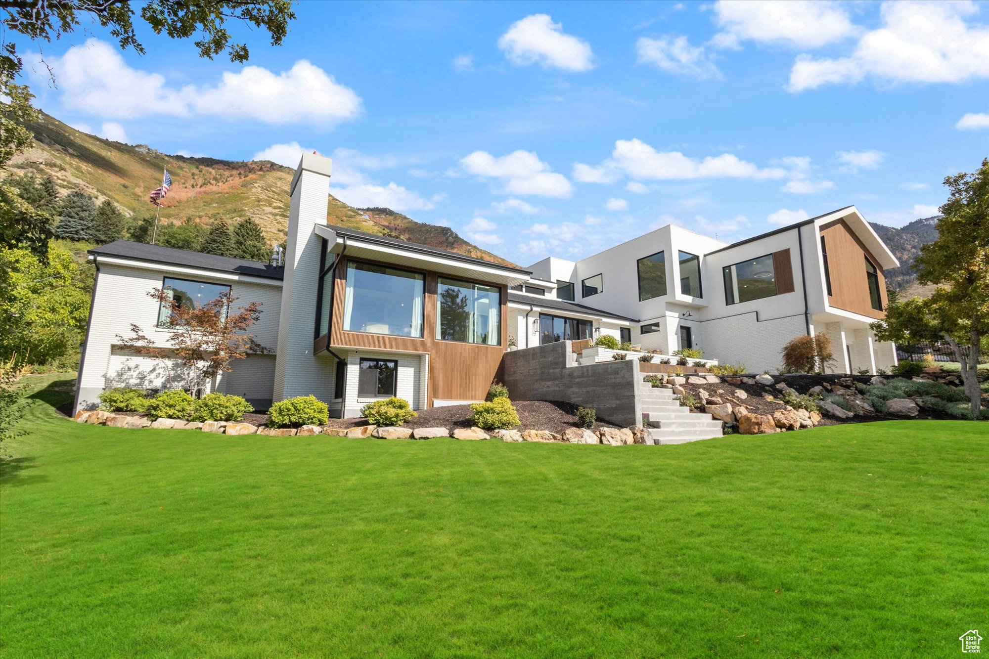 OLYMPUS COVE - Residential