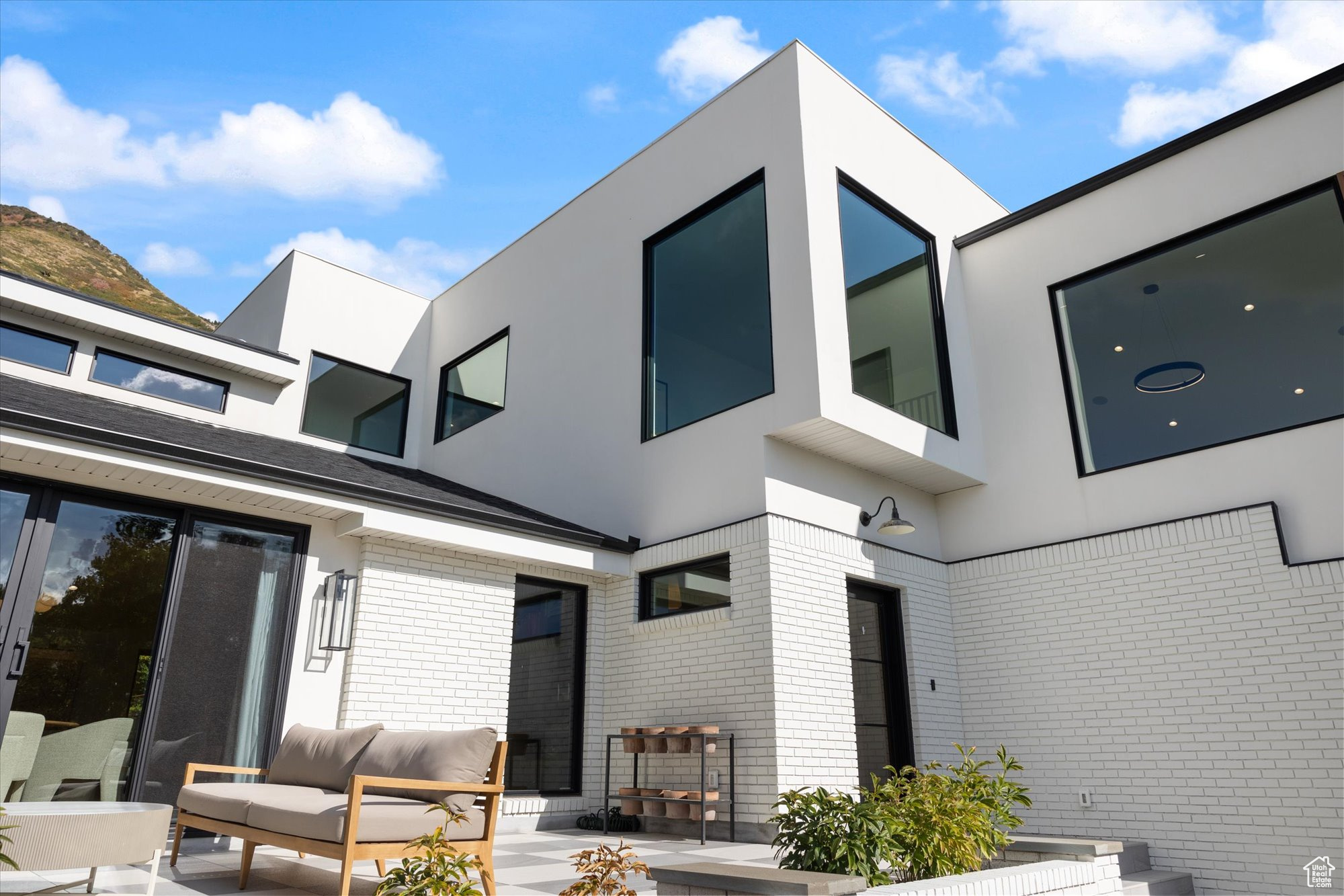 OLYMPUS COVE - Residential