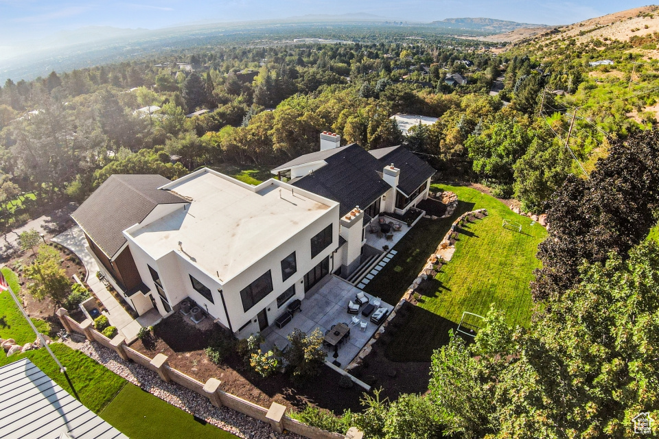 OLYMPUS COVE - Residential