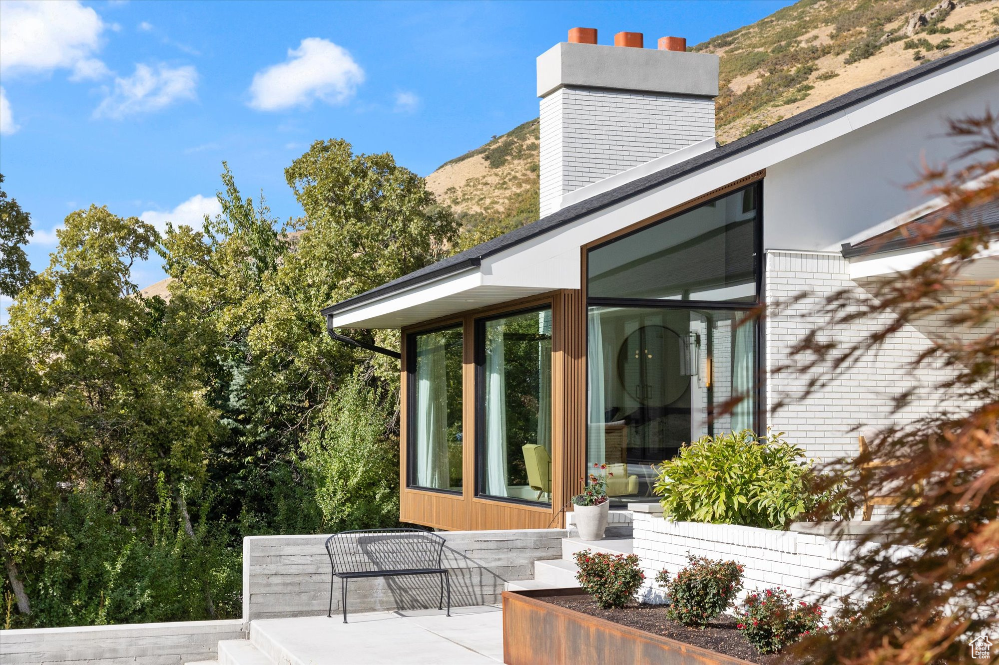 OLYMPUS COVE - Residential