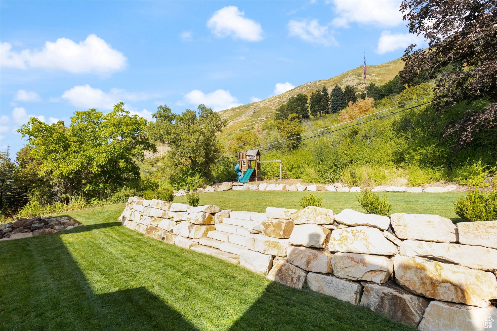 OLYMPUS COVE - Residential