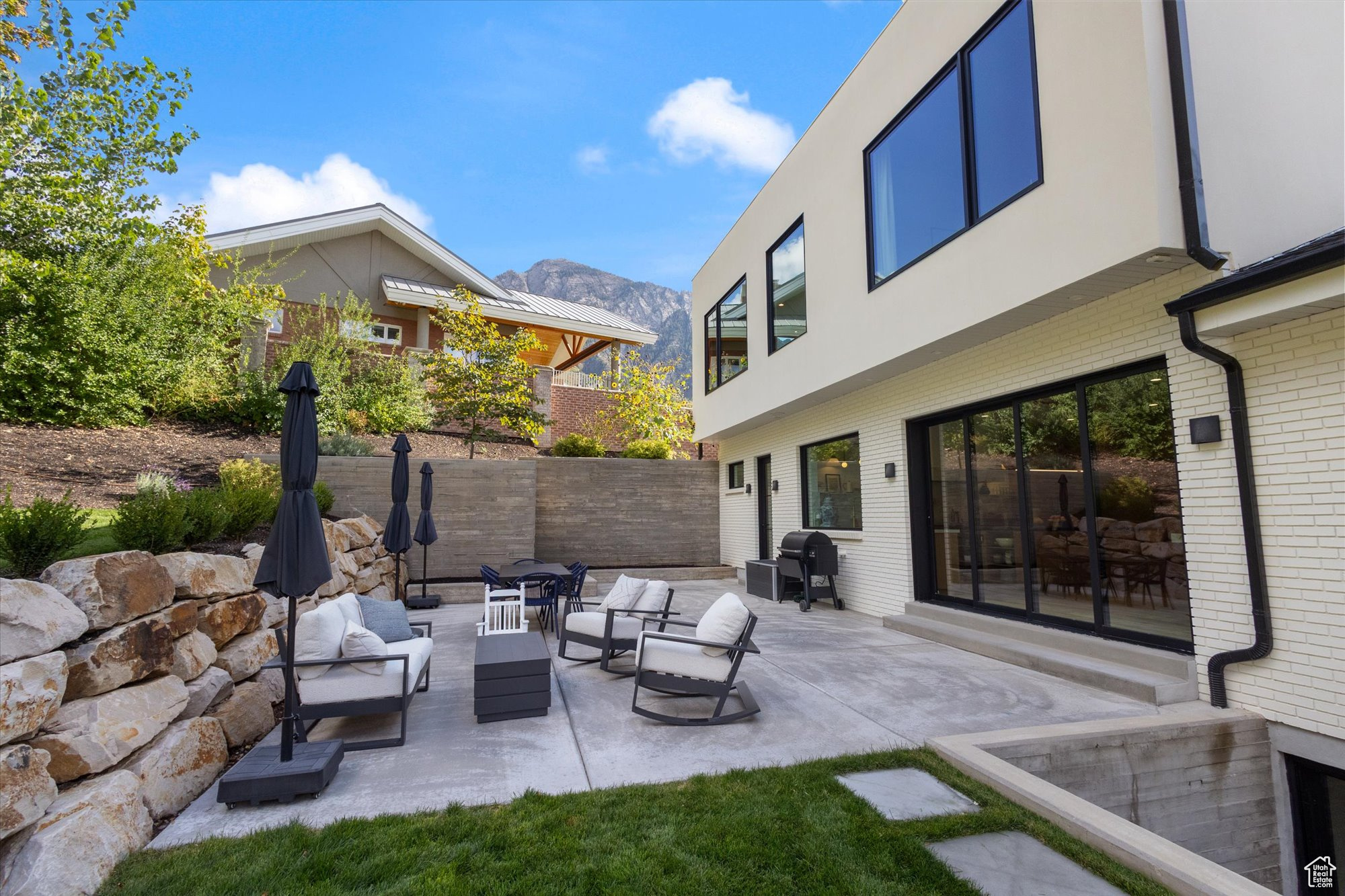 OLYMPUS COVE - Residential