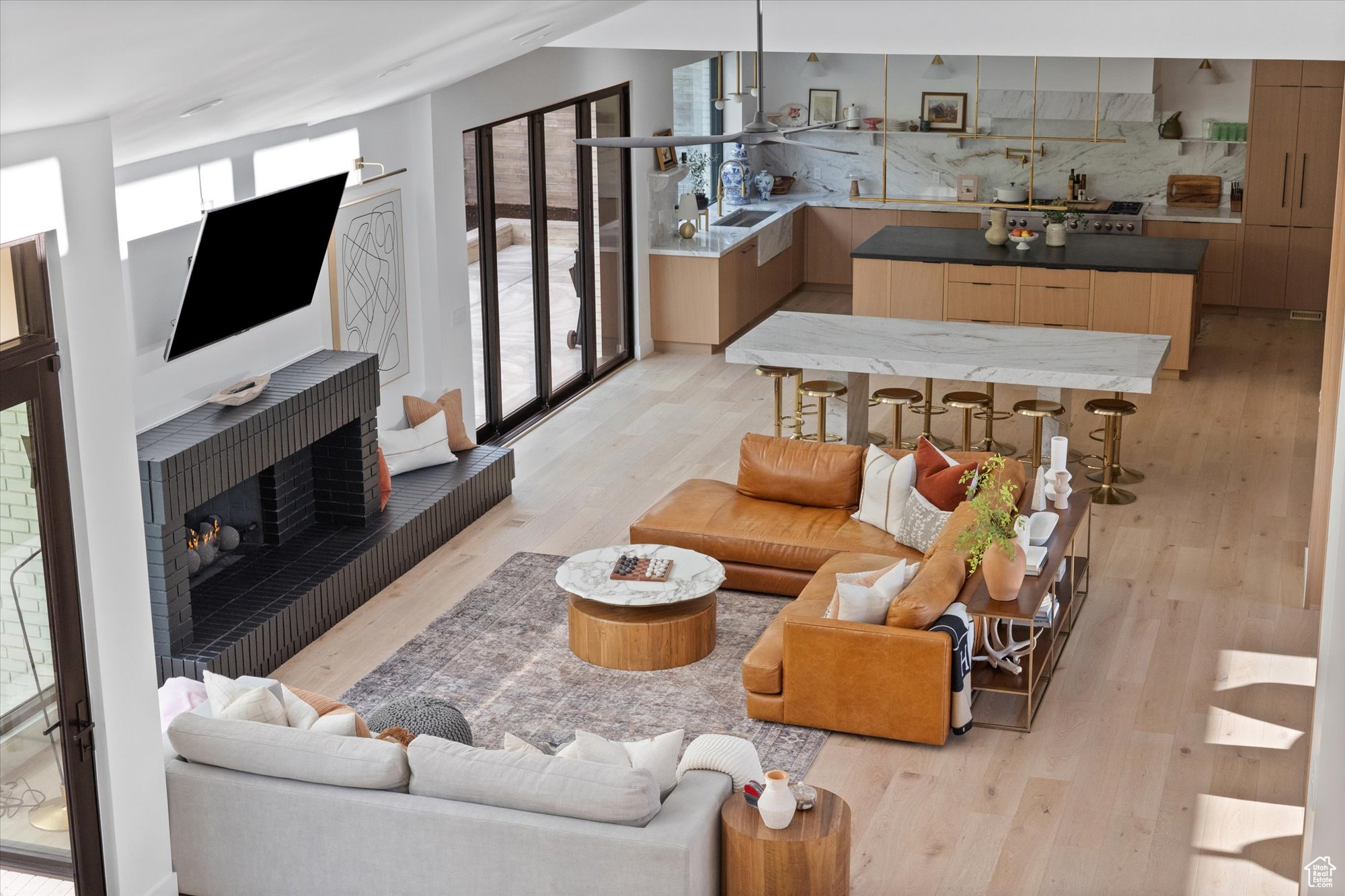 OLYMPUS COVE - Residential