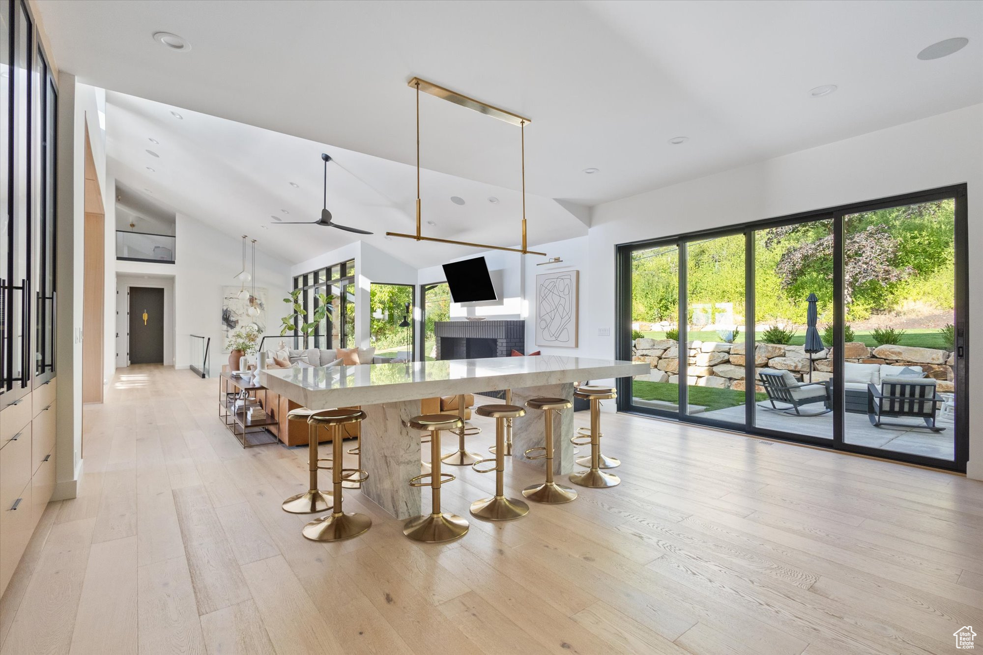 OLYMPUS COVE - Residential