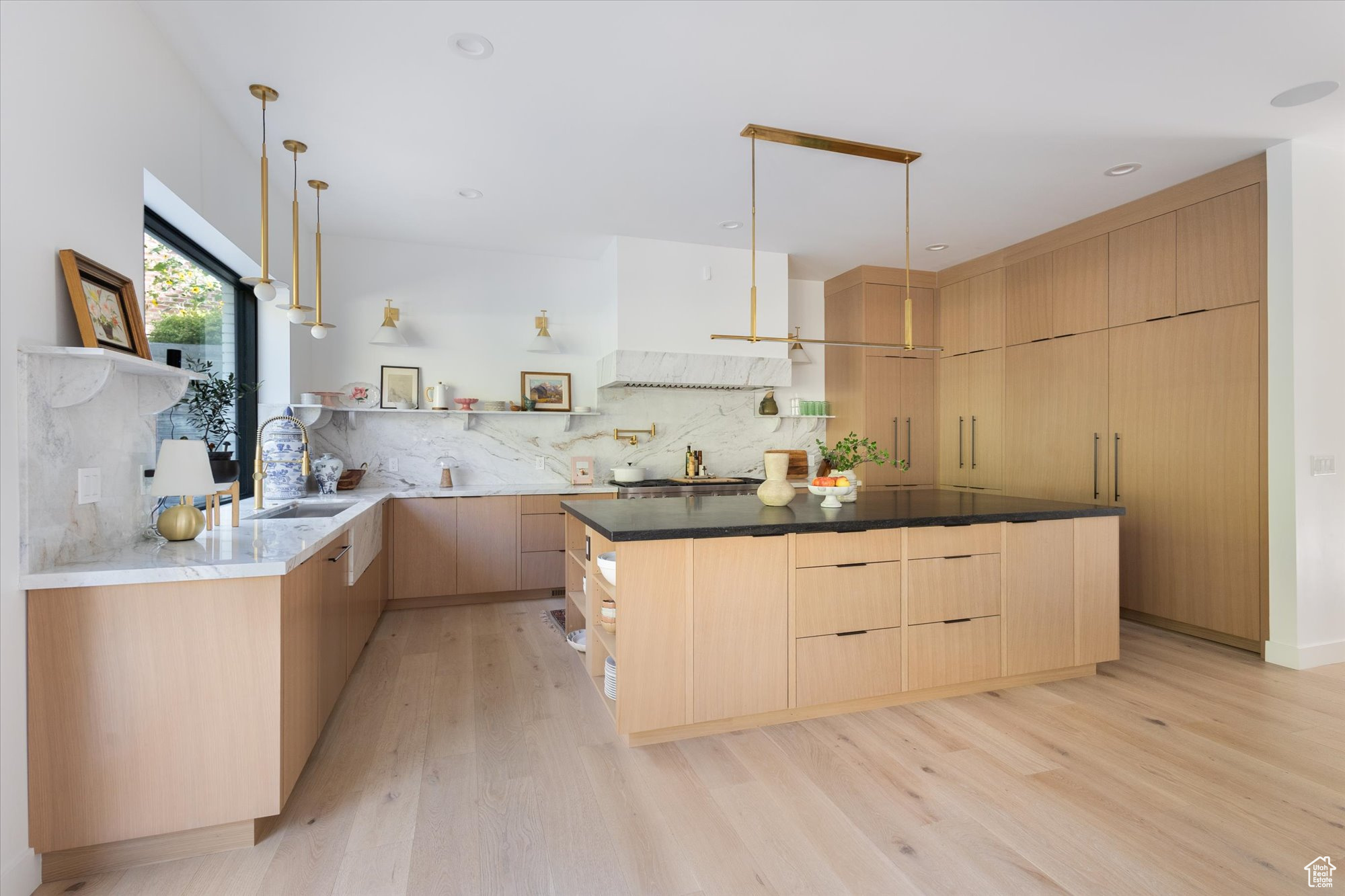 OLYMPUS COVE - Residential