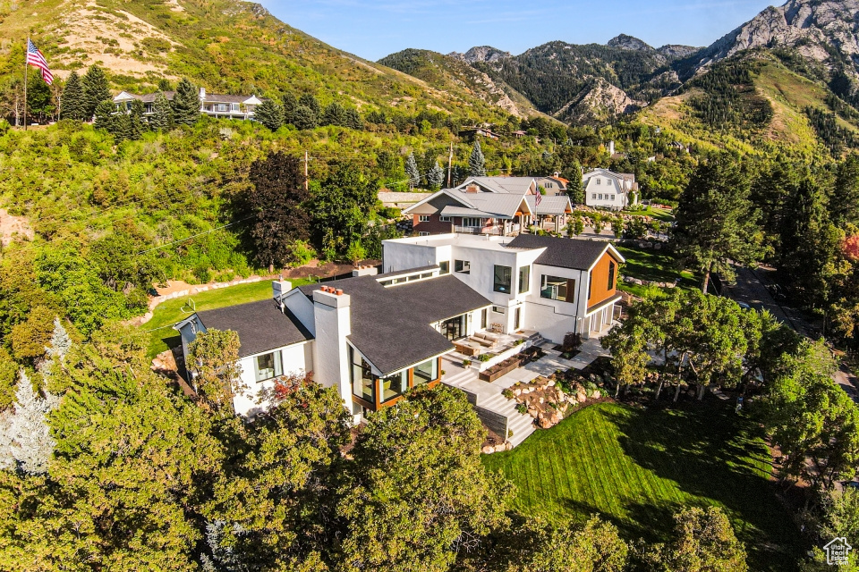 OLYMPUS COVE - Residential