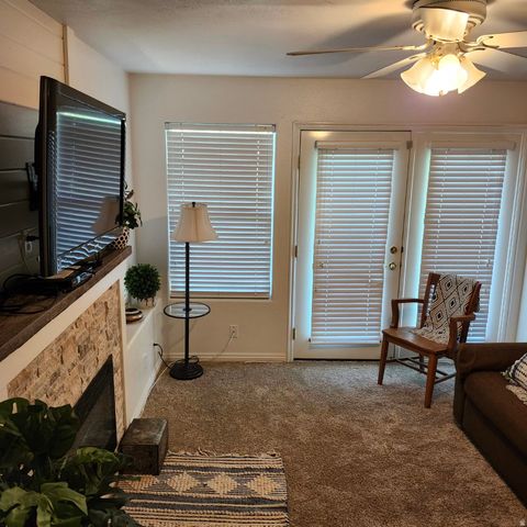 Tiny photo for 111 N TURNBURY LN, Washington, UT 84780 (MLS # 2125924)