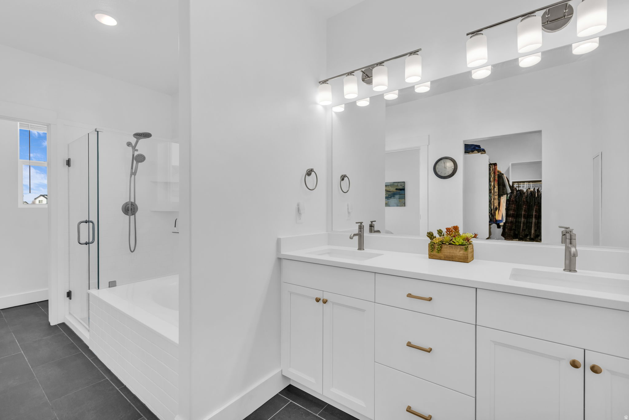 SUNRISE RANCH - Residential