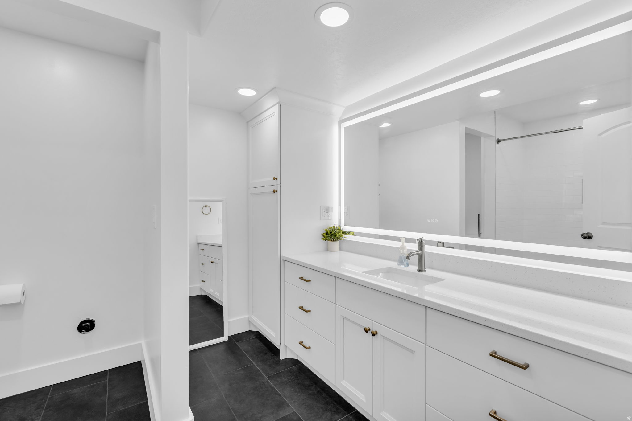 SUNRISE RANCH - Residential