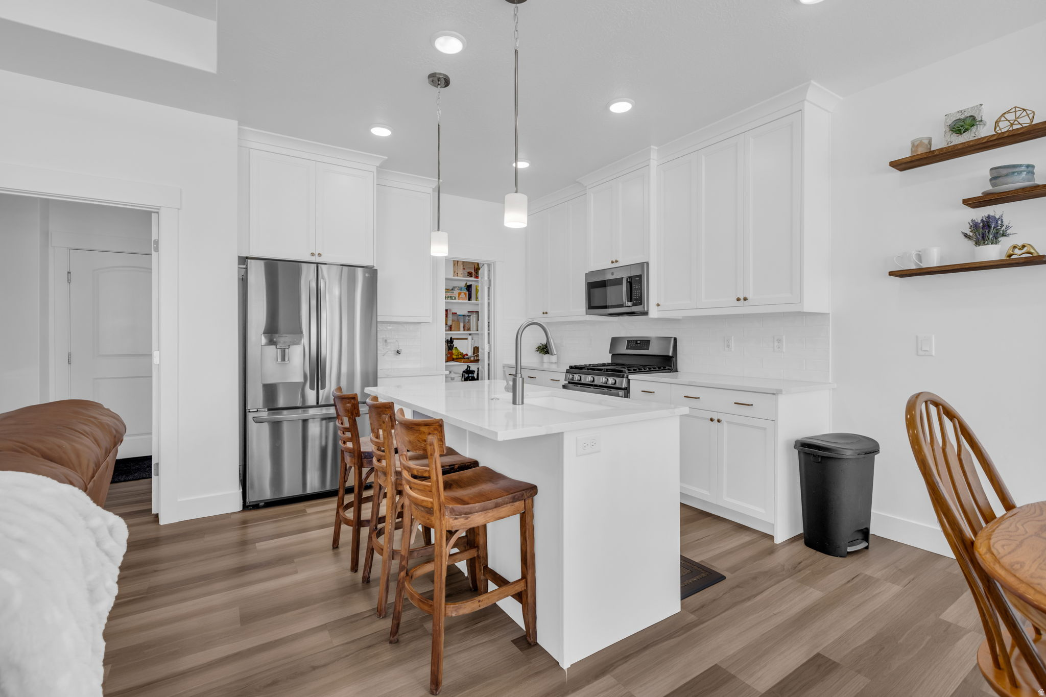 SUNRISE RANCH - Residential