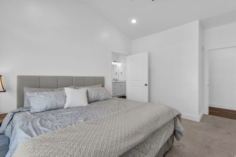 Tiny photo for 141 N PINNACLE AVE, Mapleton, UT 84664 (MLS # 2131978)