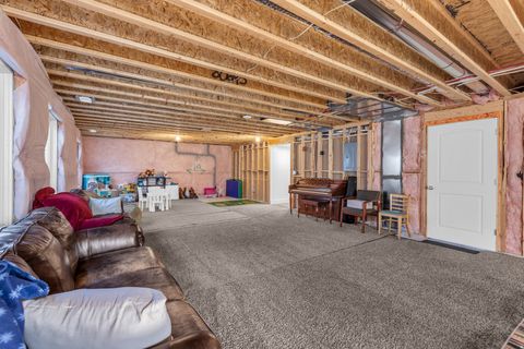 Tiny photo for 141 N PINNACLE AVE, Mapleton, UT 84664 (MLS # 2131978)