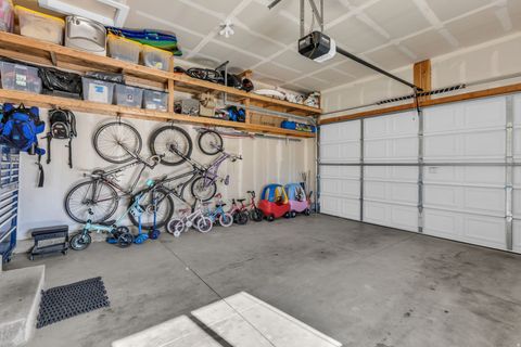 Tiny photo for 141 N PINNACLE AVE, Mapleton, UT 84664 (MLS # 2131978)