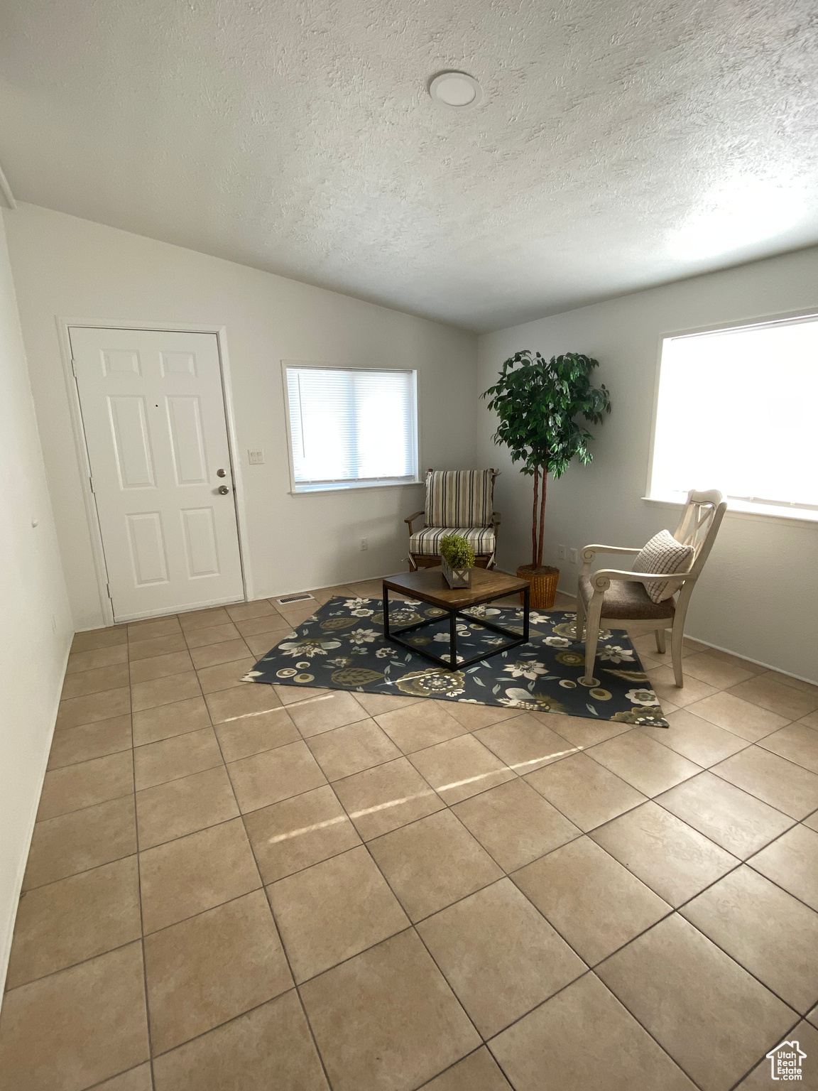 MEADOW BROOK - Residential