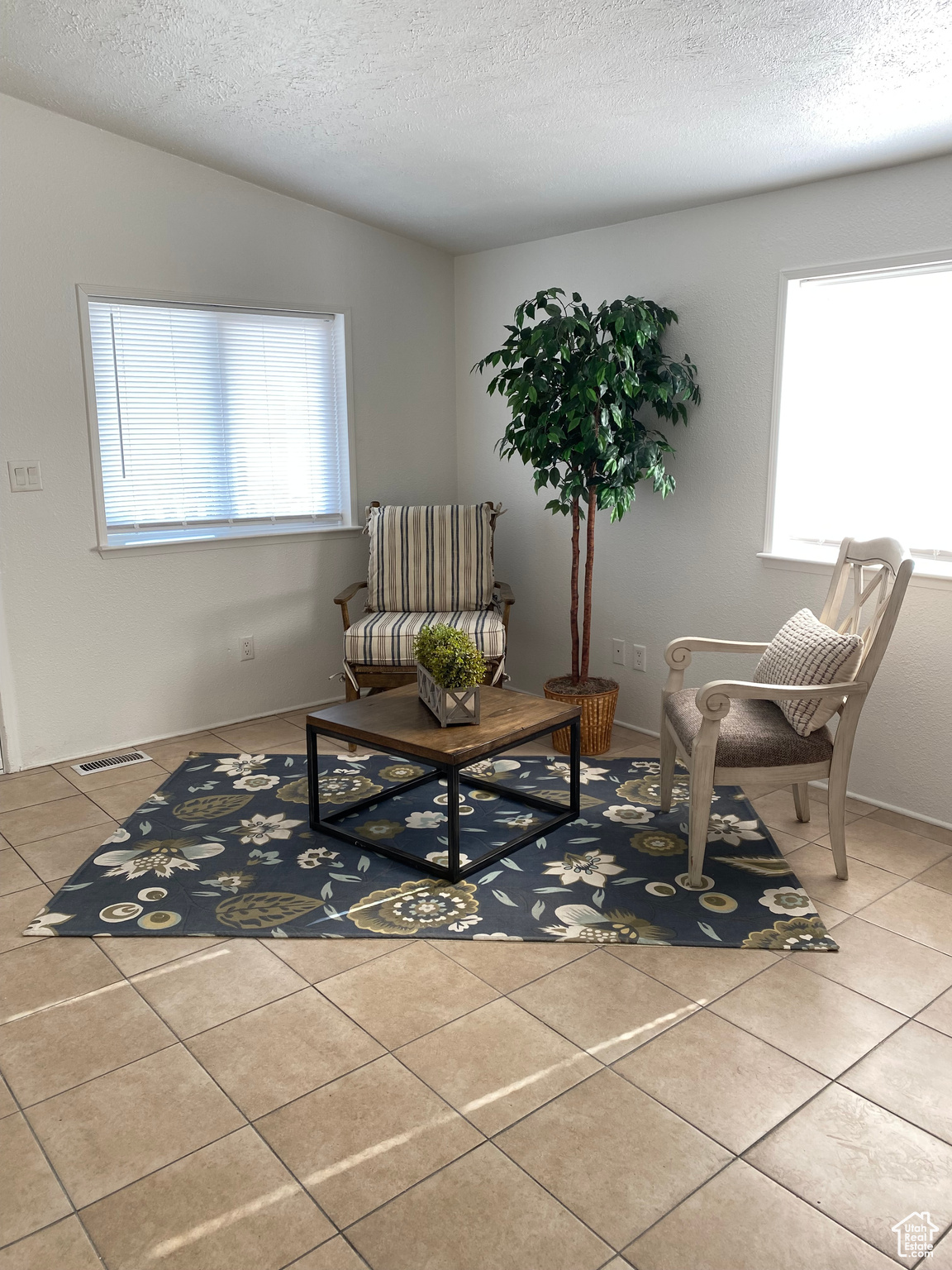 MEADOW BROOK - Residential
