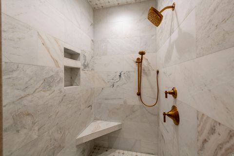 Tiny photo for 2620 E CASTO LN, Holladay, UT 84117 (MLS # 2143694)