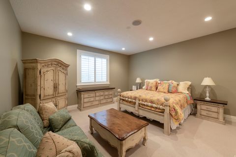 Tiny photo for 2620 E CASTO LN, Holladay, UT 84117 (MLS # 2143694)