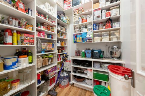 Tiny photo for 2620 E CASTO LN, Holladay, UT 84117 (MLS # 2143694)